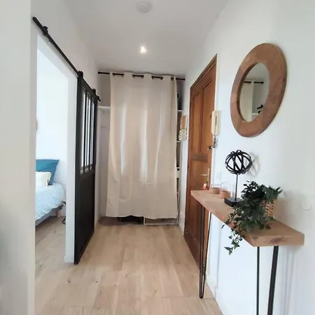 Apartment Le St Just : Hypercentre, Vue Imprenable Sur La Cathedrale